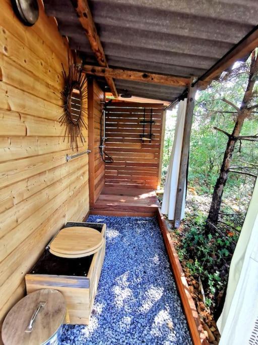 Cabanon Dans Un Ecrin De Verdure Callian  Exterior photo
